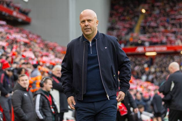 Football - FA Premier League - Liverpool FC v Fulham FC LIVERPOOL, ENGLAND - Saturday, April 11, 2026: Liverpool s head coach Arne Slot before the FA Premier League match between Liverpool FC and Fulham FC at Anfield. (Photo by David Rawcliffe Propaganda) LIVERPOOL Anfield MERSEYSIDE ENGLAND  Copyright: xDavidxRawcliffex P2026-04-11-Liverpool_Fulham-36