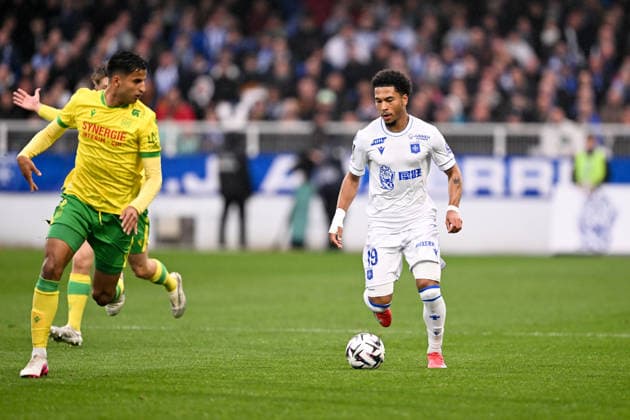 AJ Auxerre v FC Nantes - Ligue 1 McDonald s 2025 2026 19 Danny NAMASO (aja) during the Ligue 1 McDonald s match between Auxerre and Nantes at Stade Abbe Deschamps on April 11, 2026 in Auxerre, France. Auxerre France  Copyright: xFEPx 776348346