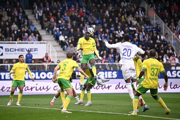 AJ Auxerre v FC Nantes - Ligue 1 McDonald s 2025 2026 21 Mohamed KABA (fcn) during the Ligue 1 McDonald s match between Auxerre and Nantes at Stade Abbe Deschamps on April 11, 2026 in Auxerre, France. Auxerre France  Copyright: xFEPx 776348346