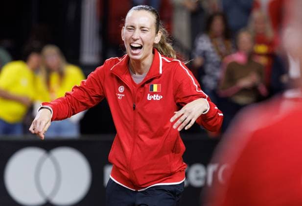 Belgian Elise Mertens celebrates after the fourth game between Belgian Minnen and US Jovic on the second day of the qualifiers of the Billie Jean King Cup tennis between Belgium and the USA, in Oostende, Belgium, on Saturday 11 April 2026. The meeting takes place on 10 and 11th April. PHOTO BENOITxDOPPAGNE  x170494792x