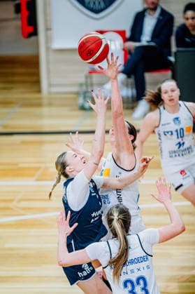 BB-1BL Damen Syntainics MBC Lions - BC Pharmaserv Marburg Anna Alborova (GISA Lions MBC) waehrend der Saison 2025-2026 im Halbfinale Playoff im Spiel 1 von 5 in der DBBL Toyota Bundesliga Syntainics MBC Lions und BC Pharmaserv Marburg in der SWH Arena am 11. April 2026 in Halle Saale, Sachsen Anhalt, Deutschland