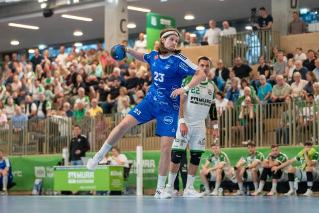 Handball I Herren I Saison 2025-2026 I 2. Bundesliga I 27. Spieltag I HC Oppenweiler Backnang - Dessau-Roßlauer HV I 11.04.2026 Mika Schüler (23, Dessau-Roßlauer HV 06) beim Siebenmeter Backnang Murrtal Arena Baden-Württemberg Deutschland Copyright: xLobeca MaxxPetershansx