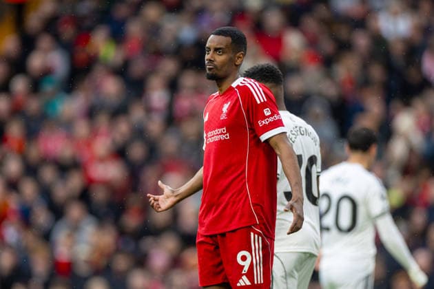 Football - FA Premier League - Liverpool FC v Fulham FC LIVERPOOL, ENGLAND - Saturday, April 11, 2026: Liverpool s Alexander Isak reacts during the FA Premier League match between Liverpool FC and Fulham FC at Anfield. (Photo by David Rawcliffe Propaganda) LIVERPOOL Anfield MERSEYSIDE ENGLAND  Copyright: xDavidxRawcliffex P2026-04-11-Liverpool_Fulham-92
