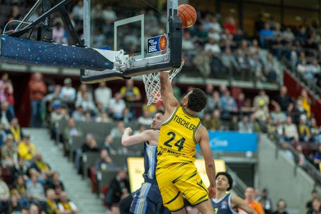 Brandon Tischler (MHP RIESEN Ludwigsburg, 24), GER, MHP RIESEN Ludwigsburg vs. ALBA Berlin, Basketball Bundesliga, easycredit BBL, 29. Spieltag, Spielzeit 2025 2026, 11.04.2026, GER, MHP RIESEN Ludwigsburg vs. ALBA Berlin, Basketball Bundesliga, easycredit BBL, 29. Spieltag, Spielzeit 2025 2026, 11.04.2026 Ludwigsburg Copyright: xEibner-Pressefoto SaschaxWaltherx EP_EER