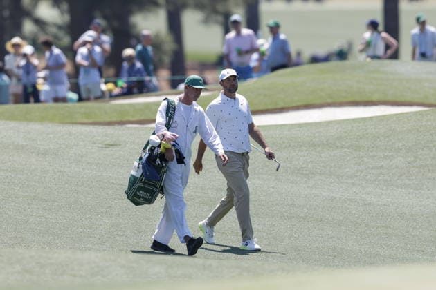 Golf 2026 Masters Tournament - Round 3 Scottie Scheffler of the US walks up the third fairway in Round 3 of the 2026 Masters tournament in August, Georgia, USA, 11 April 2026. Augusta United States  Copyright: xERIKxS.xLESSERx