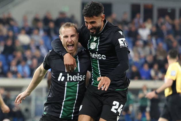 11.04.2026, xrekx, Fussball 2.Bundesliga, SV Darmstadt 98 - Hannover 96 v.l. vTorjubel nach dem Tor zum celebrating the goal celebrate 0:1 durch Maurice Neubauer (Hannover 96) mit Elias Saad (Hannover 96) (DFL DFB REGULATIONS PROHIBIT ANY USE OF PHOTOGRAPHS as IMAGE SEQUENCES and or QUASI-VIDEO) Darmstadt
