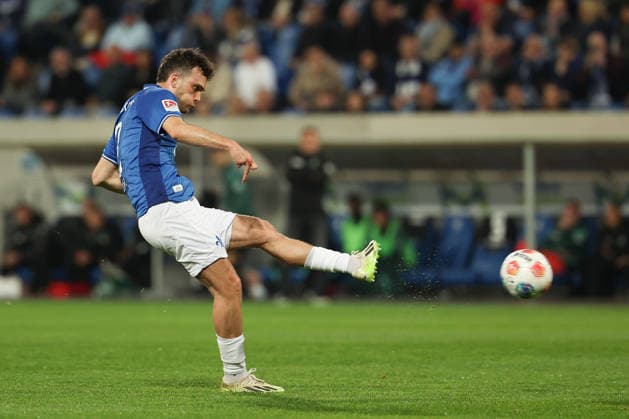 2026.04.11 xjfx 2.Bundesliga 29.Spieltag SV Darmstadt 98 - Hannover 96 v.l., Sergio Lopez (SV Darmstadt 98) in aktion, in action, (DFL DFB REGULATIONS PROHIBIT ANY USE OF PHOTOGRAPHS as IMAGE SEQUENCES and or QUASI-VIDEO)