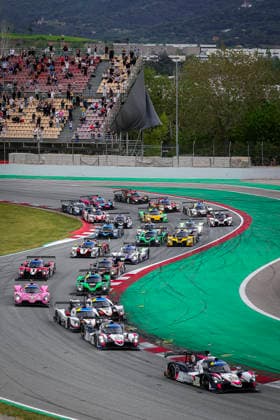 AUTO - MLC 2026 - BARCELONA depart, start, 85 FROST Danial (sgp), PEUGEOT Enzo (fra), R-ace GP, Duqueine D09 - Toyota, LMP3, action during the 1st round of the 2026 Michelin Le Mans Cup on the Circuit de Barcelona-Catalunya from April 10 to 12, 2026 in Barcelona, Spain - BarcelonaSpain  Copyright: xPauloxMariax