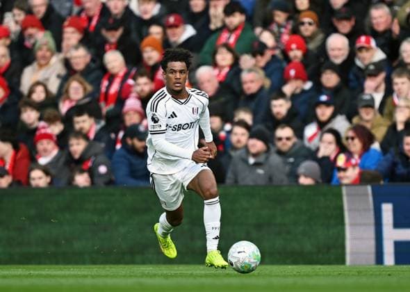 Oscar Bobb of Fulham Liverpool v Fulham, Premier League, Football, Anfield, Liverpool, UK - 11 Apr 2026Liverpool Anfield United Kingdom EDITORIAL USE ONLY No use with unauthorised audio, video, data, fixture lists, club league logos or live services. Online in-match use limited to 120 images, no video emulation. No use in betting, games or single club league player publications.  Copyright: xAnnaxGowthorpe Shutterstockx 16823590bz