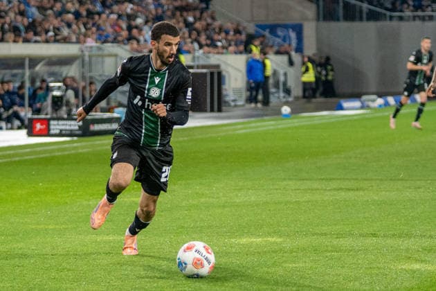 2. Bundesliga: SV Darmstadt 98 vs Hannover 96, 11.04.2026 Am Ball Elias Saad (Hannover 96, 24) 2. Bundesliga: SV Darmstadt 98 vs Hannover 96, Merck-Stadion am Böllenfalltor, 11.04.2026 DFB DFL REGULATIONS PROHIBIT ANY USE OF PHOTOGRAPHS AS IMAGE SEQUENCES AND OR QUASI-VIDEO.