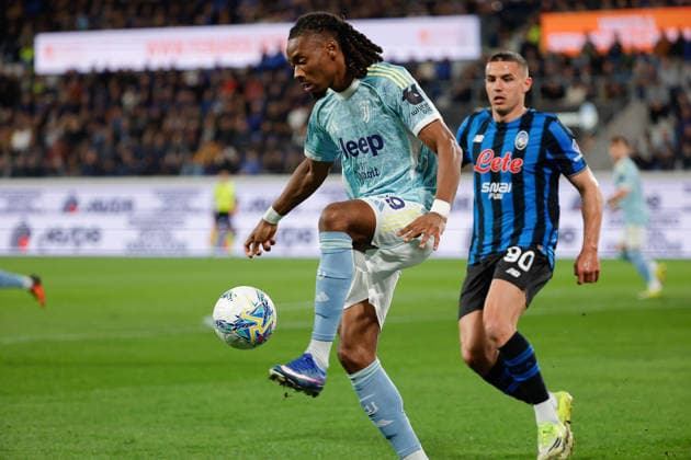 Foto IPP Emanuele Pennacchio Bergamo 11 04 2026 Campionato Calcio Serie A 2025-2026 Atalanta BC - Juventus FC Nella foto Khephren Thuram of FC Juventus on the ball italyphotopress world copyright Bergamo italy Italia ITALY  Copyright: xR4924_italyphotopressx