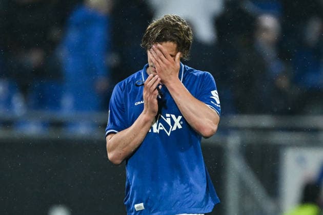 Fynn Lakenmacher (SV Darmstadt 1898, 19) ist enttäuscht über die Niederlage, GER, SV Darmstadt 98 vs. Hannover 96, Fussball 2. Bundesliga, 29. Spieltag, Saison 2025 2026, 11.04.2026. DFL regulations prohibit any use of photographs as image sequences and or quasi-video GER, SV Darmstadt 98 vs. Hannover 96, Fussball 2. Bundesliga, 29. Spieltag, Saison 2025 2026, 11.04.2026. Darmstadt