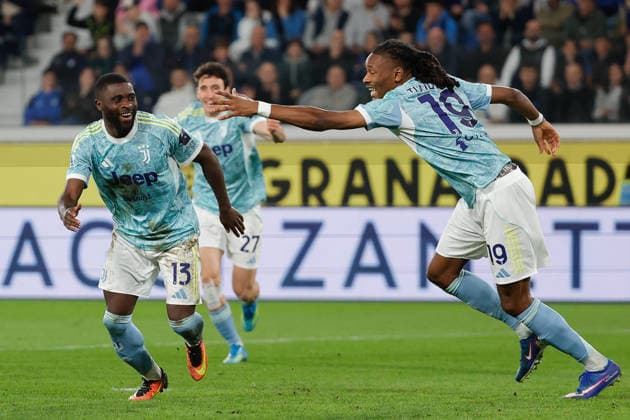 Jeremie Boga of FC Juventus celebrates after scoring goal in the 48th minute for 0-1 during the match of 2025-2026 Serie A football between Atalanta BC vs Juventus FC at the New Balance Arena Stadium on 11 April 2026 in Bergamo, BG.  Copyright: xEmanuelexPennacchio IPAxSportx xipa-agency.netx xx IPA_73899225 IPA_Agency_IPA73899225