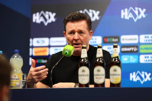 11.04.2026, xrekx, Fussball 2.Bundesliga, SV Darmstadt 98 - Hannover 96 v.l. Pressekonferenz Christian Titz Trainer (Hannover 96) (DFL DFB REGULATIONS PROHIBIT ANY USE OF PHOTOGRAPHS as IMAGE SEQUENCES and or QUASI-VIDEO) Darmstadt