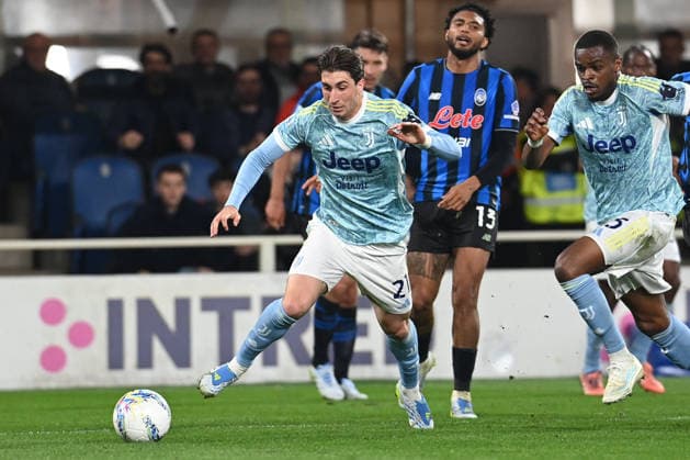 CALCIO - Serie A - Atalanta BC vs Juventus FC Fabio Miretti (Juventus Fc) in action during Atalanta BC vs Juventus FC, Italian soccer Serie A match in Bergamo, Italy, April 11 2026 Bergamo Italy  Copyright: xIPAxSport ABACAx