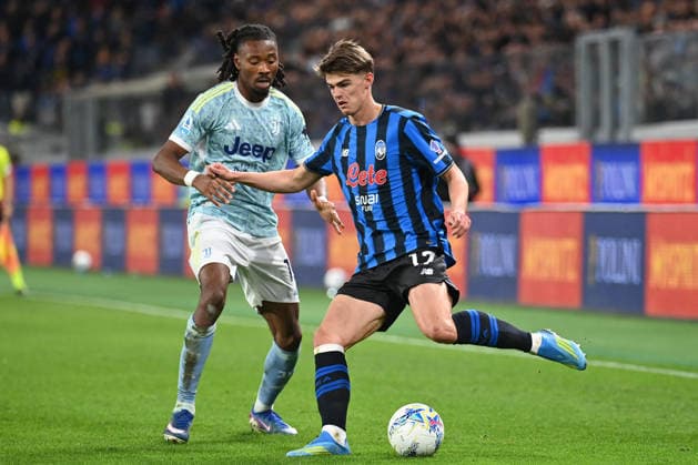 CALCIO - Serie A - Atalanta BC vs Juventus FC Charles De Ketelaere (Atalanta Bc) in aciton during Atalanta BC vs Juventus FC, Italian soccer Serie A match in Bergamo, Italy, April 11 2026 Bergamo Italy  Copyright: xIPAxSport ABACAx