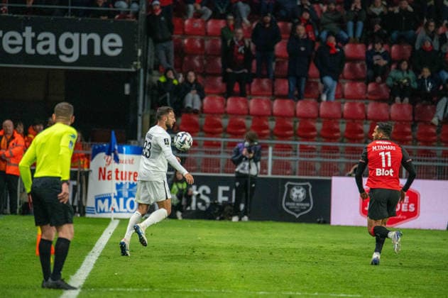 FOOTBALL : Stade Rennais vs Angers SCO - Ligue 1 - JournÃ e 29 - 11 04 2026 Haris Belkebla (Angers SCO) RennesFrance  Copyright: xEmilienxJousselinx
