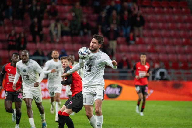 FOOTBALL : Stade Rennais vs Angers SCO - Ligue 1 - JournÃ e 29 - 11 04 2026 Jordan Lefort (Angers SCO) RennesFrance  Copyright: xEmilienxJousselinx