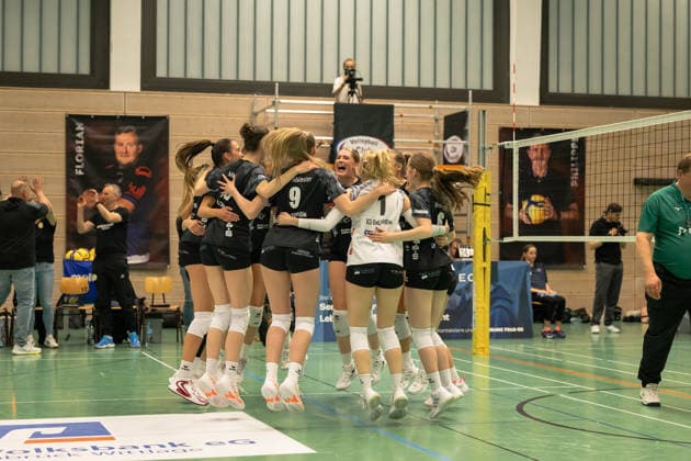 Volleyball I Frauen I Saison 2025-2026 I 2. Bundesliga I VC Osnabrück - SCU Emlichheim I 11.04.2026 Leonie Klassen (1, SCU Emlichheim) Osnabrück Schlosswallhalle Niedersachsen Deutschland Copyright: xLobeca CedricxSiefkerx