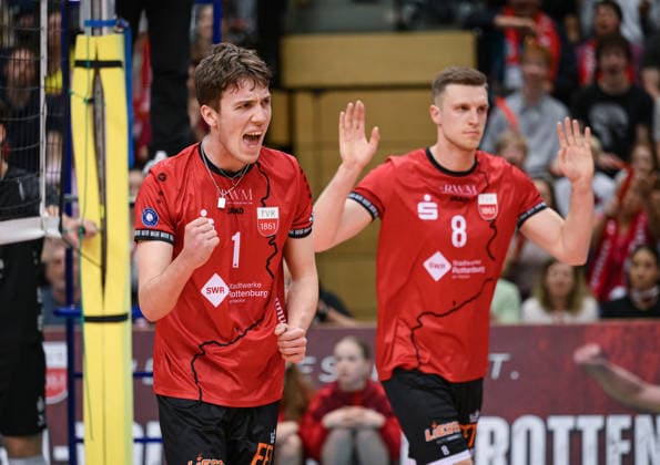 Volleyball 2. Bundesliga Saison 2025 2026 Playoff Halbfinal Hinspiel 11.04.2026 TV Rottenburg - FC Schuettorf 09 JUBEL TV Rottenburg; Dominik Marjanovic (li) und Niklas Lichtenauer (re) *** Volleyball 2 Bundesliga season 2025 2026 Playoff semi-final first leg 11 04 2026 TV Rottenburg FC Schuettorf 09 JUBEL TV Rottenburg Dominik Marjanovic left and Niklas Lichtenauer right