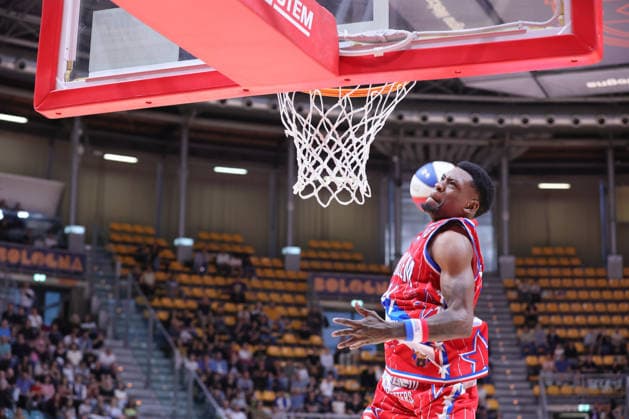 04 Shake Railey Harlem Globetrotters - Washington Generals 100Years World Tour Bologna 11-04-2026 during Harlem Globetrotters 100Years World Tour, Events in Bologna, Italy, April 11 2026  Copyright: xValentinoxOrsini IPAxSportx xipa-agency.netx xx IPA_73902108 IPA_Agency_IPA73902108