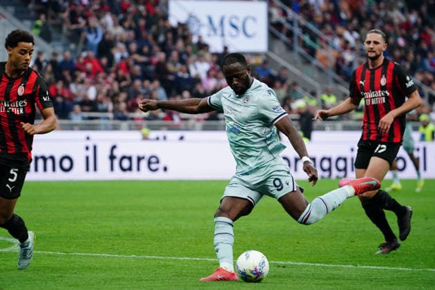 AC Milan v Udinese Calcio - Serie A Keinan Davis of Udinese Calcio during the Italian Serie A football match between AC Milan and Udinese Calcio at San Siro Stadium in Milan, Italy, on April 11, 2026. Milano Italy Italy  Copyright: xLucaxRossinix originalFilename:rossini-acmilanv260411_npU1L.jpg