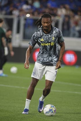 Khephren Thuram of Juventus FC during warms up before Atalanta BC vs Juventus FC, 32Â° Serie A Enilive 2025-26 game at New Balance Arena in Bergamo (BG), Italy, on April 11, 2026.  Copyright: xDavidexCasentini IPAxSportx xipa-agency.netx xx IPA_73902334 IPA_Agency_IPA73902334