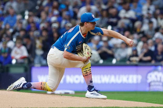 MILWAUKEE, WI - APRIL 11: Milwaukee Brewers pitcher Kyle Harrison (52) pitches during a game between the Milwaukee Brewers and the Washington Nationals at American Family Field on April 11, 2026, in Milwaukee, WI. (Photo by Larry Radloff Icon Sportswire) MLB, Baseball Herren, USA APR 11 Nationals at Brewers EDITORIAL USE ONLY Icon2604110218