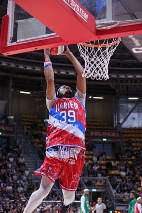 BASKET - Evento - Harlem Globetrotters 100Years World Tour 39 Bones Driscoll Harlem Globetrotters - Washington Generals 100Years World Tour Bologna 11-04-2026 during Harlem Globetrotters 100Years World Tour, Events in Bologna, Italy, April 11 2026 Bologna Italy  Copyright: xIPAxSport ABACAx