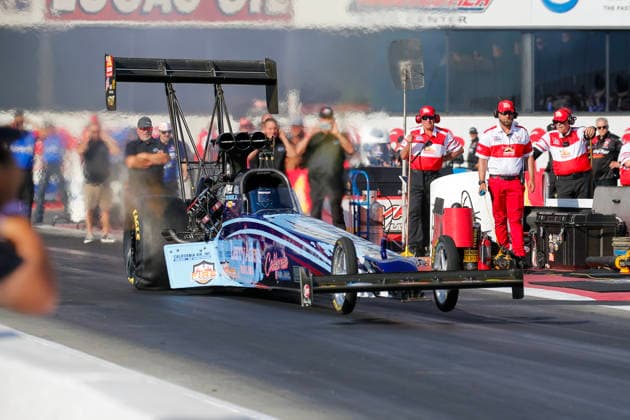 POMONA, CA - APRIL 11: Ron August Jr., comes off the line at the Motorsport, Herren, USA, Dragster Drag Race Lucas Oil Winternationals on April 11, 2026 at In-N-Out Burger Pomona Dragstrip in Pomona, CA. (Photo by Larry Placido Icon Sportswire) AUTO: APR 11 NHRA Lucas Oil NHRA Winternationals EDITORIAL USE ONLY Icon78826041135