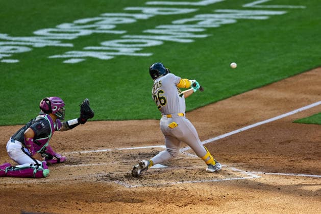 MLB, Baseball Herren, USA Athletics Vs. Mets Athletics player Carlos Cortes 26 hits a three-run home run during the third inning of the baseball game against the New York Mets at Citi Field in Flushing, New York, on April 11, 2026. Flushing N.Y. United States  Copyright: xGordonxDonovanx originalFilename:donovan-mlbathle260411_npwic.jpg