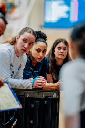 BB-1BL Damen Syntainics MBC Lions - BC Pharmaserv Marburg Rachel Mamie Arthur (GISA Lions MBC) waehrend der Saison 2025-2026 im Halbfinale Playoff im Spiel 1 von 5 in der DBBL Toyota Bundesliga Syntainics MBC Lions und BC Pharmaserv Marburg in der SWH Arena am 11. April 2026 in Halle Saale, Sachsen Anhalt, Deutschland