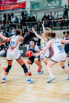 BB-1BL Damen Syntainics MBC Lions - BC Pharmaserv Marburg Liz Smith (GISA Lions MBC) waehrend der Saison 2025-2026 im Halbfinale Playoff im Spiel 1 von 5 in der DBBL Toyota Bundesliga Syntainics MBC Lions und BC Pharmaserv Marburg in der SWH Arena am 11. April 2026 in Halle Saale, Sachsen Anhalt, Deutschland
