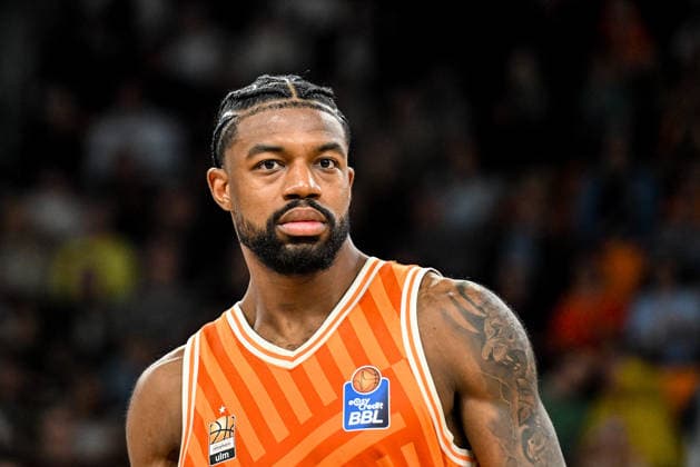 GER, BBL, ratiopharm Ulm vs BMA 365 Bamberg Baskets 11.04.2026, ratiopharm arena, Neu-Ulm, GER, BBL, ratiopharm Ulm vs BMA 365 Bamberg Baskets, im Bild Malik Osborne (Ulm, 10)