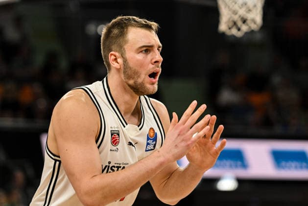 GER, BBL, ratiopharm Ulm vs BMA 365 Bamberg Baskets 11.04.2026, ratiopharm arena, Neu-Ulm, GER, BBL, ratiopharm Ulm vs BMA 365 Bamberg Baskets, im Bild Moritz Krimmer (Bamberg, 27)