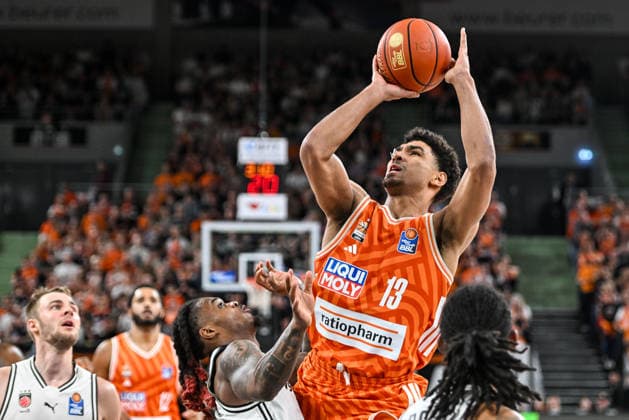 GER, BBL, ratiopharm Ulm vs BMA 365 Bamberg Baskets 11.04.2026, ratiopharm arena, Neu-Ulm, GER, BBL, ratiopharm Ulm vs BMA 365 Bamberg Baskets, im Bild Mark Smith (Ulm, 13)