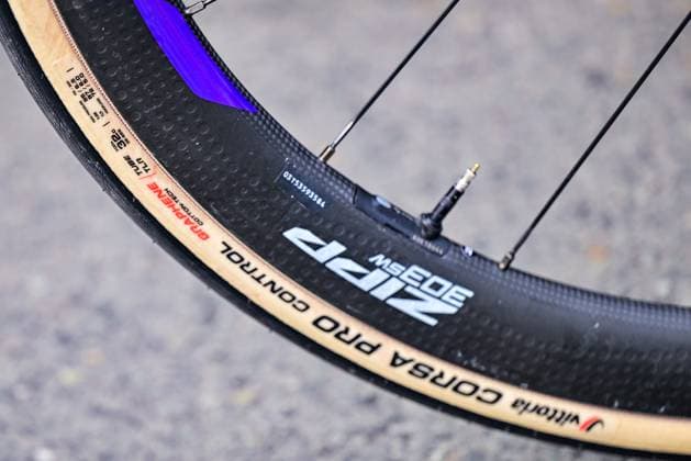 wheel tire pictured before the start of the men s Paris-Roubaix cycling race, Sunday 12 April 2026, around Roubaix, France. The 123rd edition of Paris-Roubaix cycling races will take on Sunday, with the women riding 143,1 km the men riding 258,3 km on Sunday. DIRKxWAEM  x170543394x