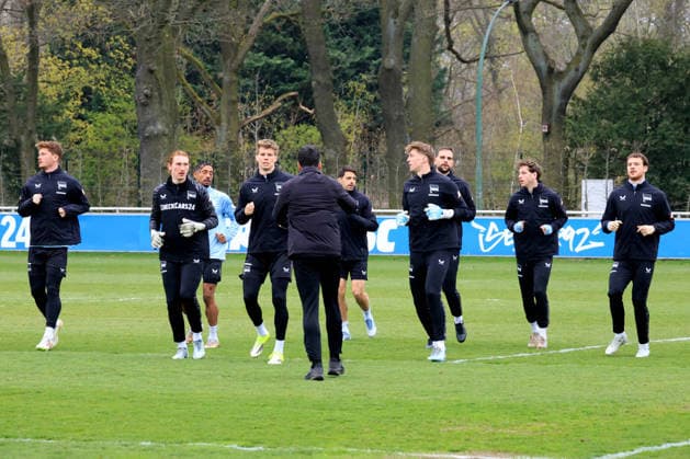 DEU, DFL, 2. FBL Hertha BSC, Training, 12.04.2026, Sportforum, Berlin, DEU, DFL, 2. FBL Hertha BSC, Training, im Bild Hertha-Spielerkreis DFL - regulations prohibit any use of Photographs as image sequences and or quasi-video