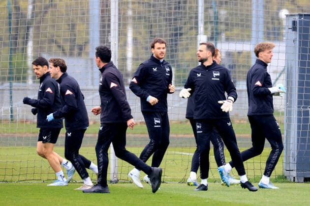 DEU, DFL, 2. FBL Hertha BSC, Training, 12.04.2026, Sportforum, Berlin, DEU, DFL, 2. FBL Hertha BSC, Training, im Bild Hertha-Spielerkreis DFL - regulations prohibit any use of Photographs as image sequences and or quasi-video