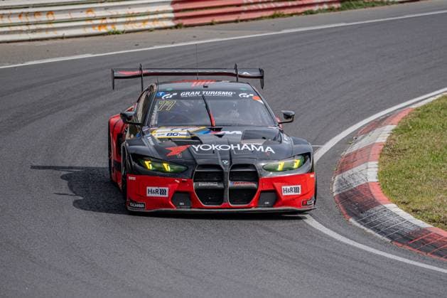 Jens Klingmann & Marco Wittmann & Philipp Eng & Ugo de Wilde & Robin Frijns (Schubert Motorsport) fährt durch eine Kurve auf dem Nürburgring BMW Jens Klingmann & Marco Wittmann & Philipp Eng & Ugo de Wilde & Robin Frijns (Schubert Motorsport) auf dem Nürburgring *** Jens Klingmann Marco Wittmann Philipp Eng Ugo de Wilde Robin Frijns Schubert Motorsport drives through a corner at the Nürburgring BMW Jens Klingmann Marco Wittmann Philipp Eng Ugo de Wilde Robin Frijns Schubert Motorsport at the Nürburgring Copyright: xMichaelxSchäferx