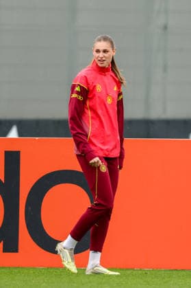Herzogenaurach, Deutschland, 12. April 2026: Länderspielmaßnahme Vorbereitung auf das Frauen WM-Qualifikationsspiel gegen Österreich - Training in Herzogenaurach Im Bild: Jule Brand (Deutschland) Copyright: HMBxMedia MadeleinexFantini