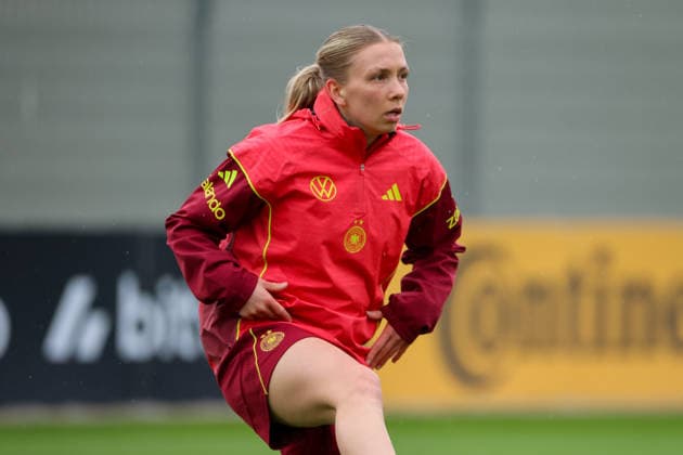 Herzogenaurach, Deutschland, 12. April 2026: Länderspielmaßnahme Vorbereitung auf das Frauen WM-Qualifikationsspiel gegen Österreich - Training in Herzogenaurach Im Bild: Elisa Senß Senss (Deutschland) Copyright: HMBxMedia MadeleinexFantini