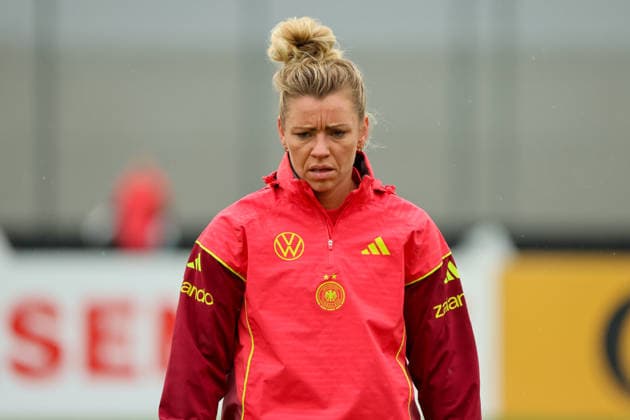 Herzogenaurach, Deutschland, 12. April 2026: Länderspielmaßnahme Vorbereitung auf das Frauen WM-Qualifikationsspiel gegen Österreich - Training in Herzogenaurach Im Bild: Linda Dallmann (Deutschland) Copyright: HMBxMedia MadeleinexFantini