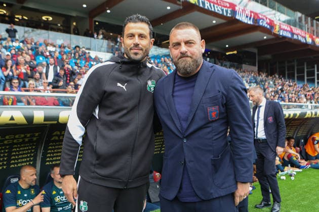 Genoa™s head coach Daniele De Rossi and Sassuolo s head coach Fabio Grosso during the Serie A soccer match between Genoa and Sassuolo at the Luigi Ferraris Stadium in Genoa, Italy - Sunday, April 12, 2026. - Soccer .  Copyright: xTanoxPecoraro LaPressex