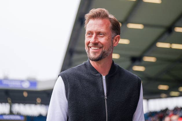 Deutschland: Fussball 2. Bundesliga 2025 - 2026, 29. Spieltag - VfL Bochum vs Eintracht Braunschweig - Vonovia Ruhrstadion: Lars Kornetka (Trainer, Eintracht Braunschweig) Mimik, Gesichtsausdruck, Emotion