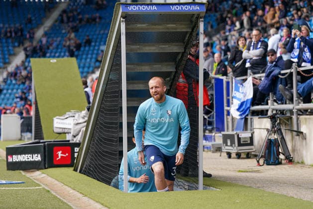Deutschland: Fussball 2. Bundesliga 2025 - 2026, 29. Spieltag - VfL Bochum vs Eintracht Braunschweig - Vonovia Ruhrstadion: Philipp Hofmann (VfL Bochum, 33)