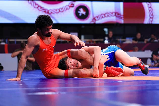Senior Wrestling Asian Championships 61kg FS - Kwang Myong Kim (PRK) df. Aman Aman (IND)
