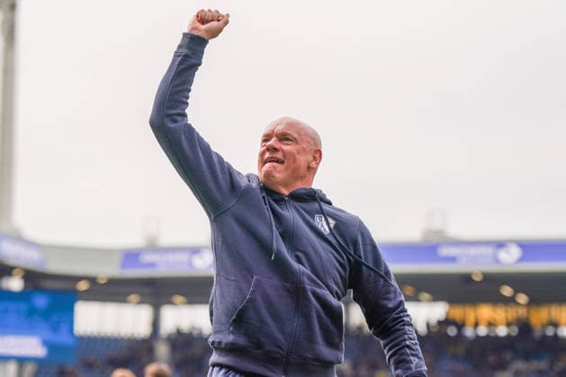 Deutschland: Fussball 2. Bundesliga 2025 - 2026, 29. Spieltag - VfL Bochum vs Eintracht Braunschweig - Vonovia Ruhrstadion: Uwe Rösler Uwe Roesler Uwe Rosler (Trainer, VfL Bochum) Freude, Emotionen, Jubel, Tor und Torjubel