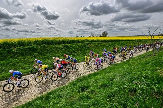Belgian Wout van Aert of Team Visma-Lease a Bike and Dutch Mathieu van der Poel of Alpecin-Premier Tech pictured in action during the men s Paris-Roubaix cycling race, Sunday 12 April 2026, around Roubaix, France. The 123rd edition of Paris-Roubaix cycling races will take on Sunday, with the women riding 143,1 km the men riding 258,3 km on Sunday. DIRKxWAEM  x170552373x