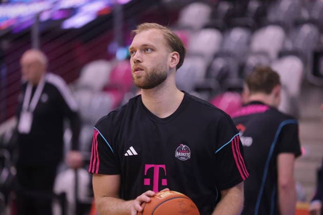 Melvin Jostmann Telekom Baskets Bonn vs. Basketball Löwen (Loewen) Braunschweig 29. Speiltag - Saison 2025 26